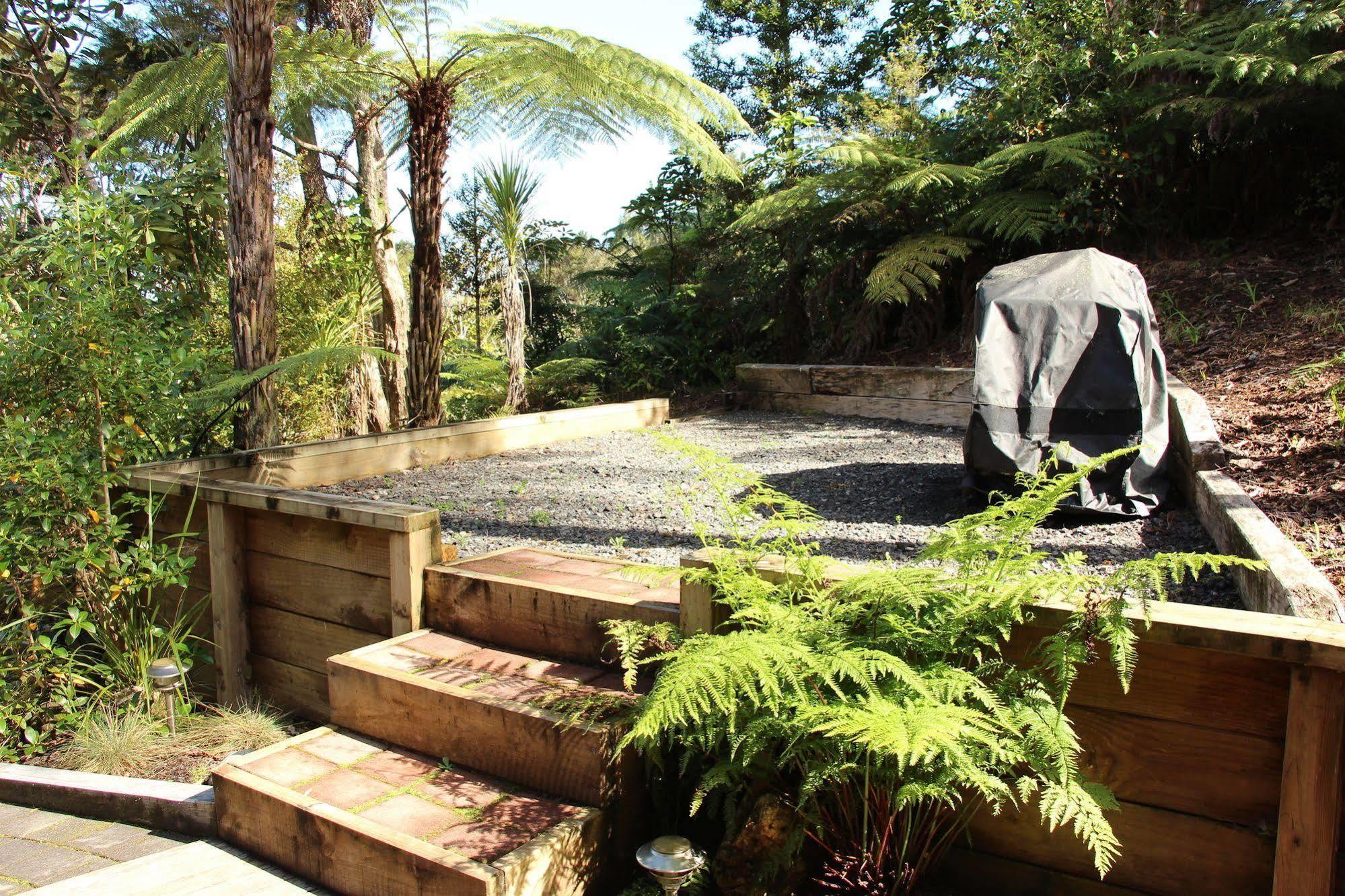 The Coromandel Treehouse Exterior foto